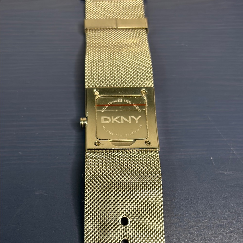 Dkny Silver Rectangular Mesh Watch Minimalist Des… - image 2
